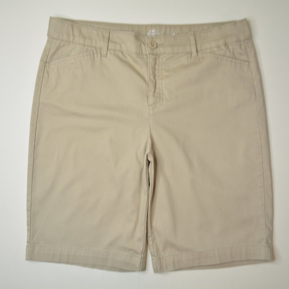 ST JOHN'S BAY Sz 16 Women BERMUDA Tan Chino ELASTIC Stretch WAIST Trouser SHORTS
